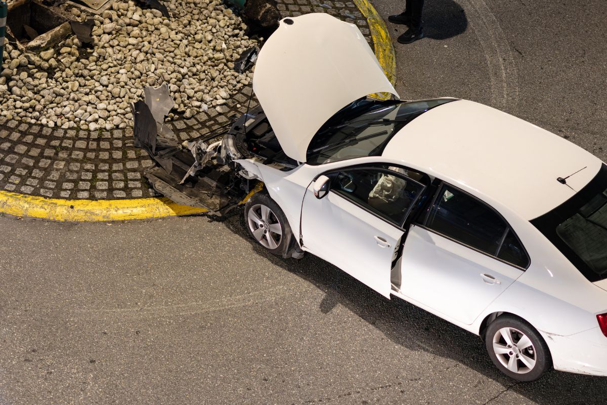 Why Car Wreck Victims Need a Personal Injury Attorney